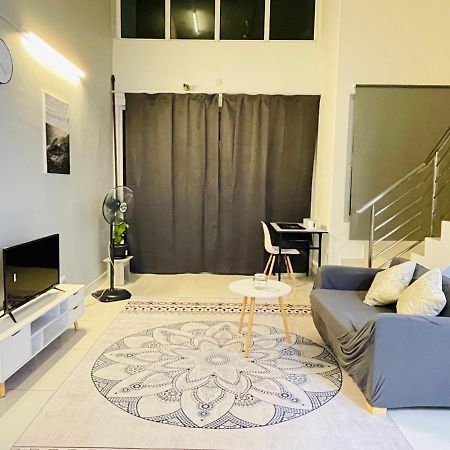 Minimalist Loft2 Decentrum Wifinetflix Kajang Extérieur photo